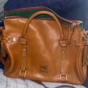 DOONEY AND BURKE FLORENTINE NANO SATCHEL PREOWNED BUT VERY NICE